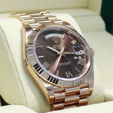 rolex day date 40 chocolate dial roman numerals|rolex day date 40 everose gold.